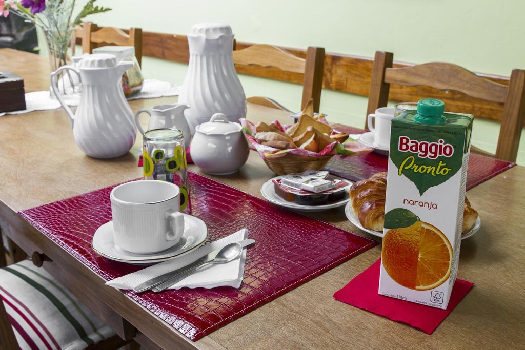 Bed And Breakfast Aijpel Ushuaia Bagian luar foto
