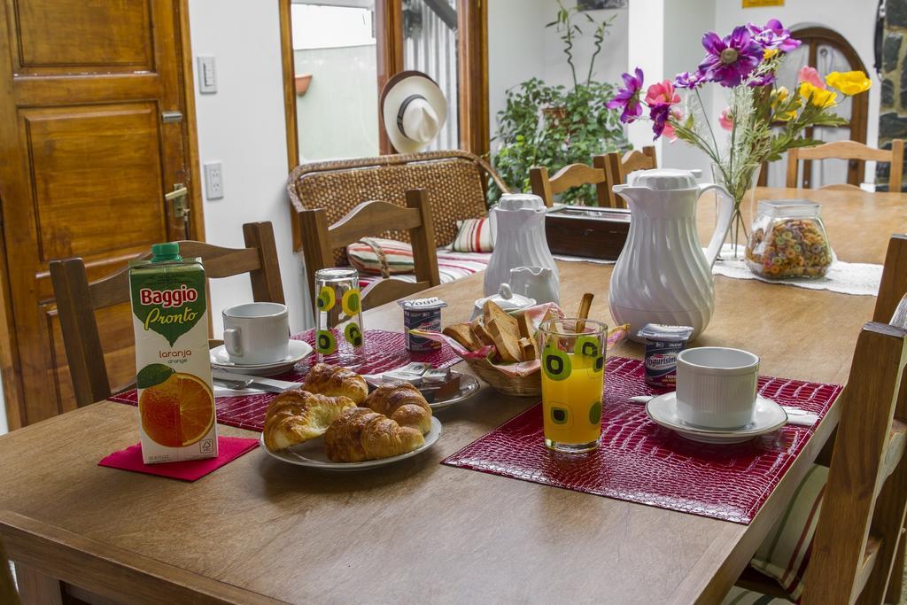 Bed And Breakfast Aijpel Ushuaia Bagian luar foto